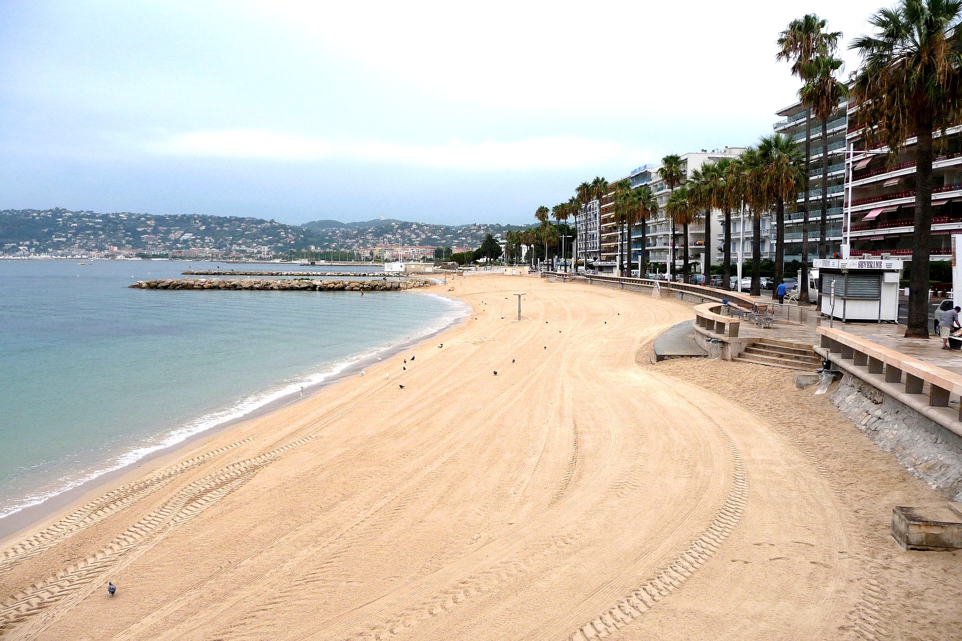Les villes et villages de la Côte d'Azur ! - plare. Antibes Juan les Pins