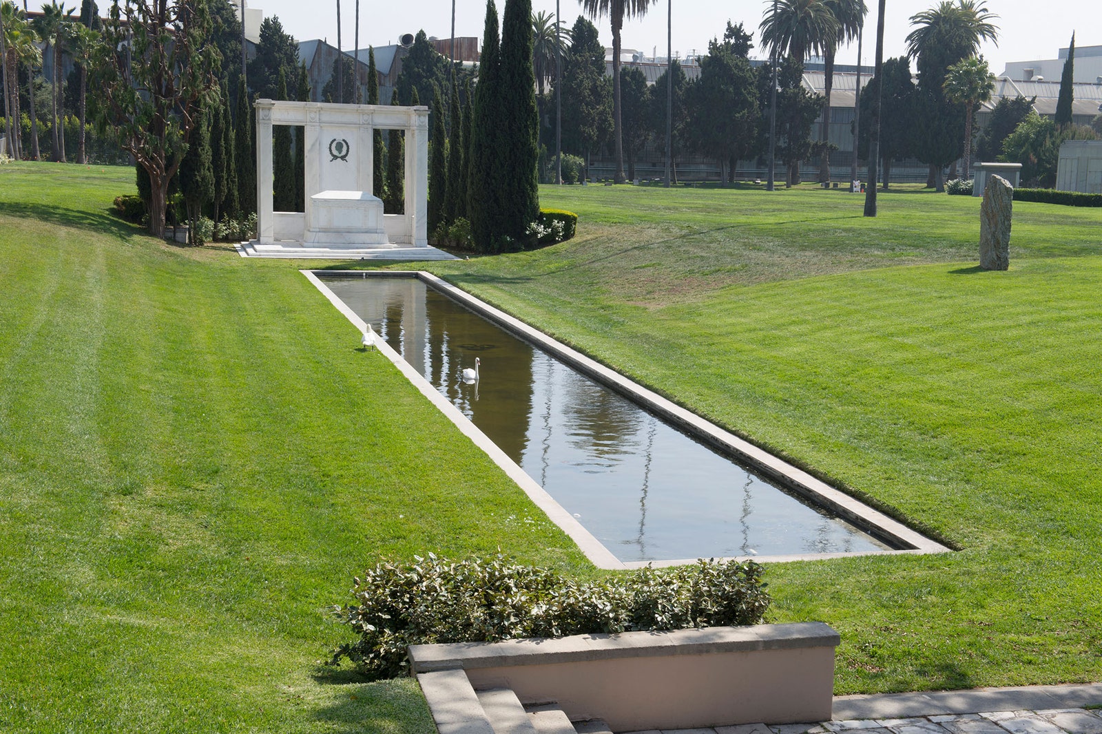 Hollywood Forever Cemetery - Plare