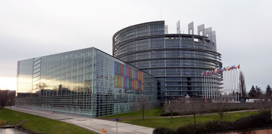 Parcourir le Parlement europeen et le district - plare.