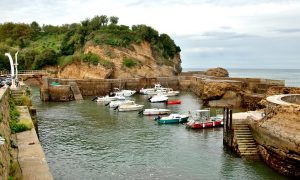 Port des Pecheurs Biarritz - plare.
