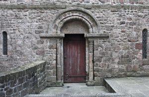 mont saint michel porte chapelle - plare.