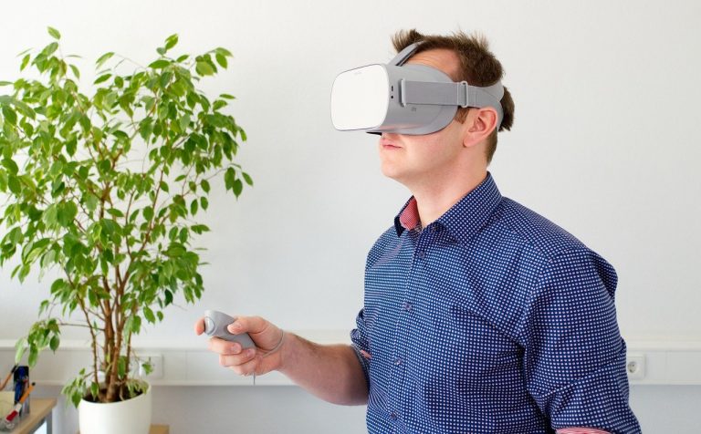 vr, virtual reality, glasses-3411378.jpg
