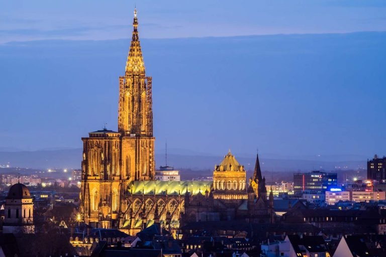La Cathedrale Notre Dame de Strasbourg - Plare