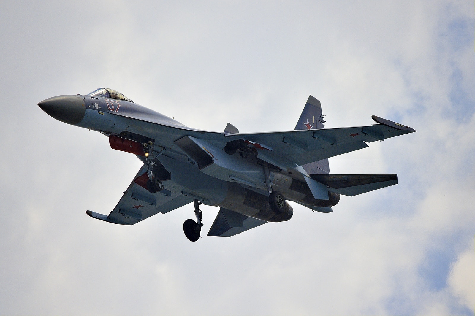Aviation-Russe-attaque-en-Russie-Plare