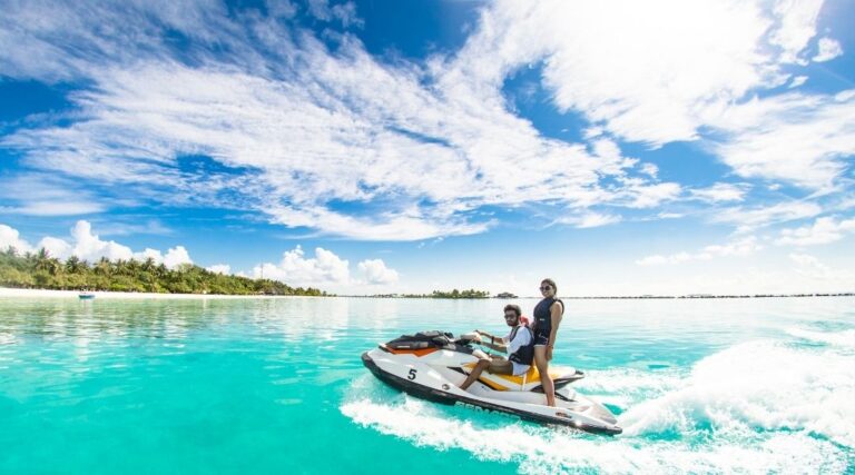 jet ski
