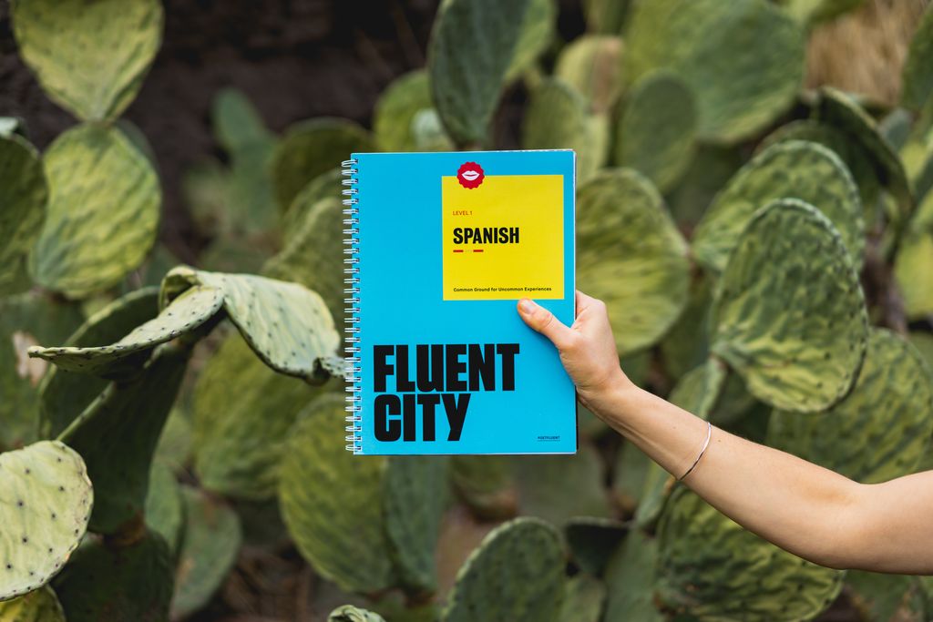 Apprendre espagnol dan gold unsplash Plare - plare.