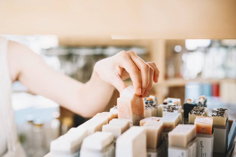 Quels produits écologiques utiliser dans la salle de bain - Plare