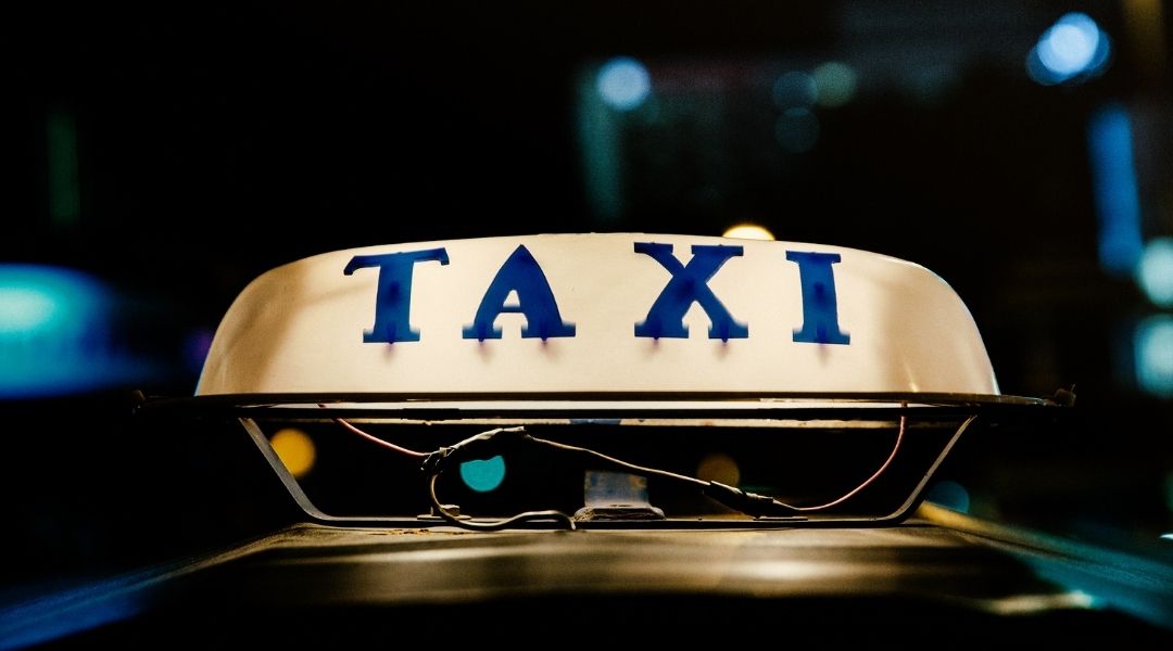 Taxi