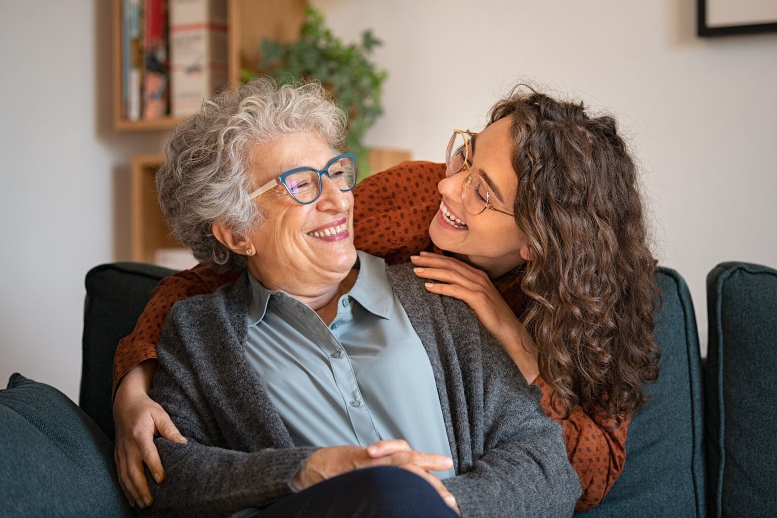 Choisir une dame de compagnie : les qualités qu’elle doit avoir