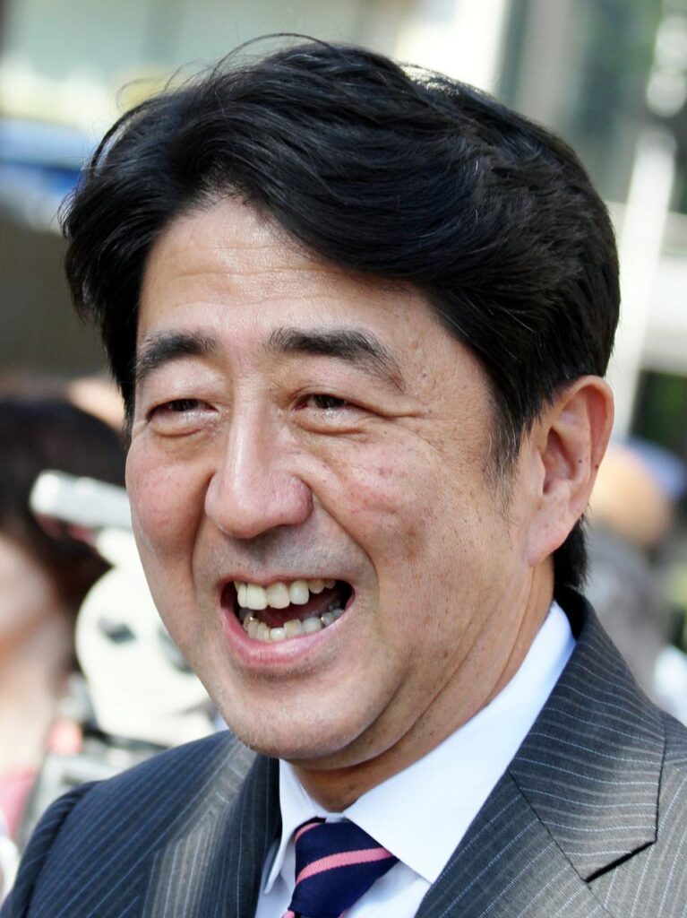 Shinzo Abe l’ancien 1er ministre du Japon est mort Shinzo Abe assassinat meurtre attentat premier ministre japon Plare