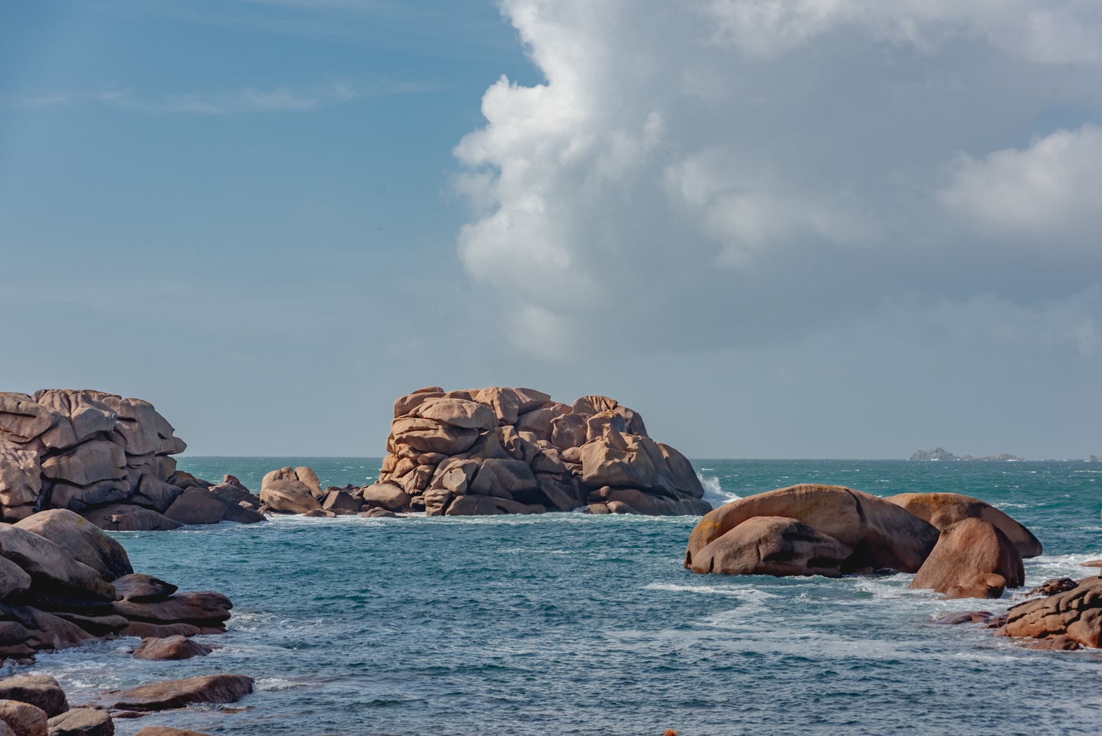 Laissez-vous séduire par un séjour à Perros-Guirec ! - plare. Perros-Guirec visiter bretagne Pourquoi Plare