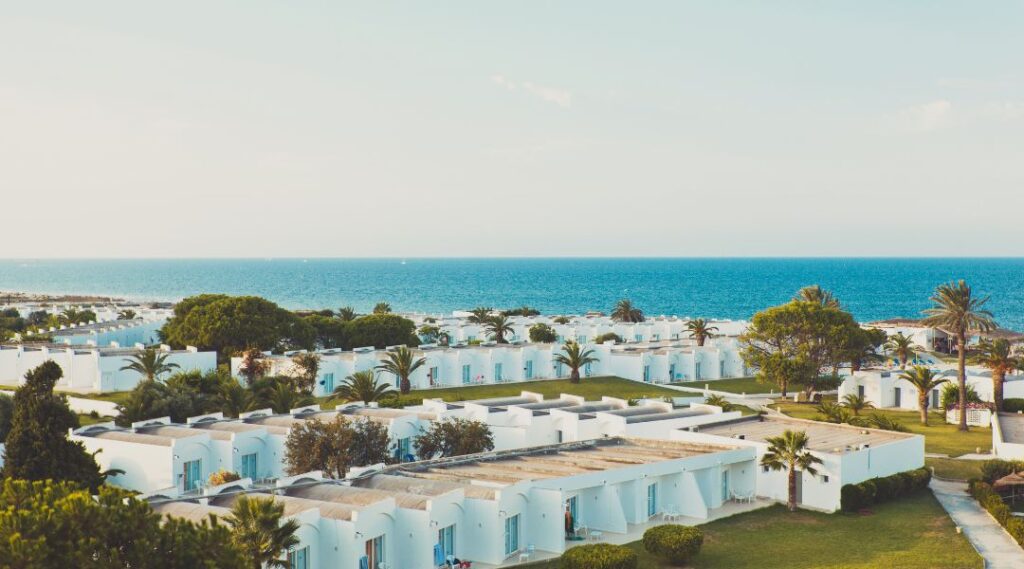 Location à l’Orient Bay à Saint Martin, choisissez l’agence immobilière 4U Real Estate ! locations de vacances