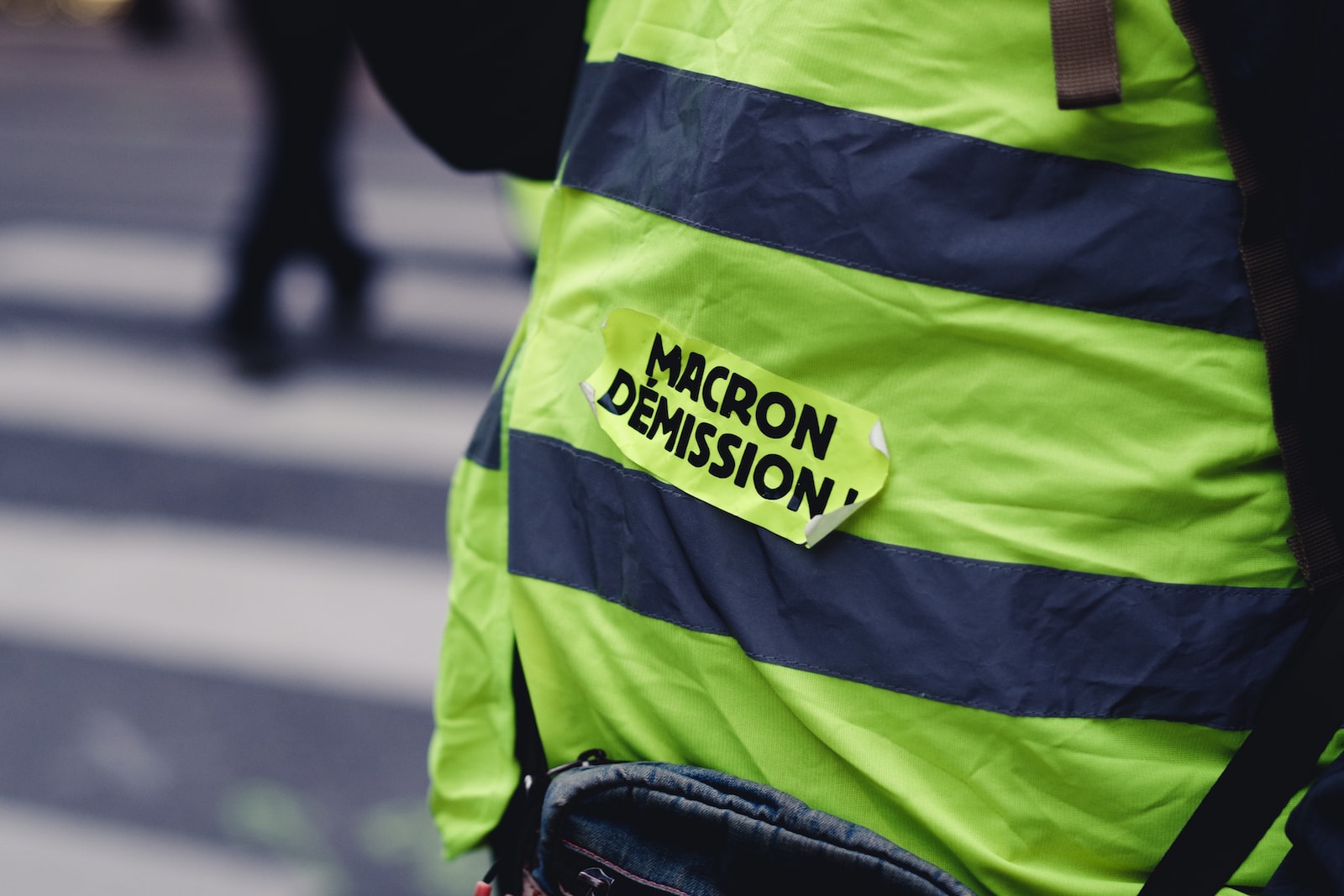 la fin de l'insouciance macron Plare