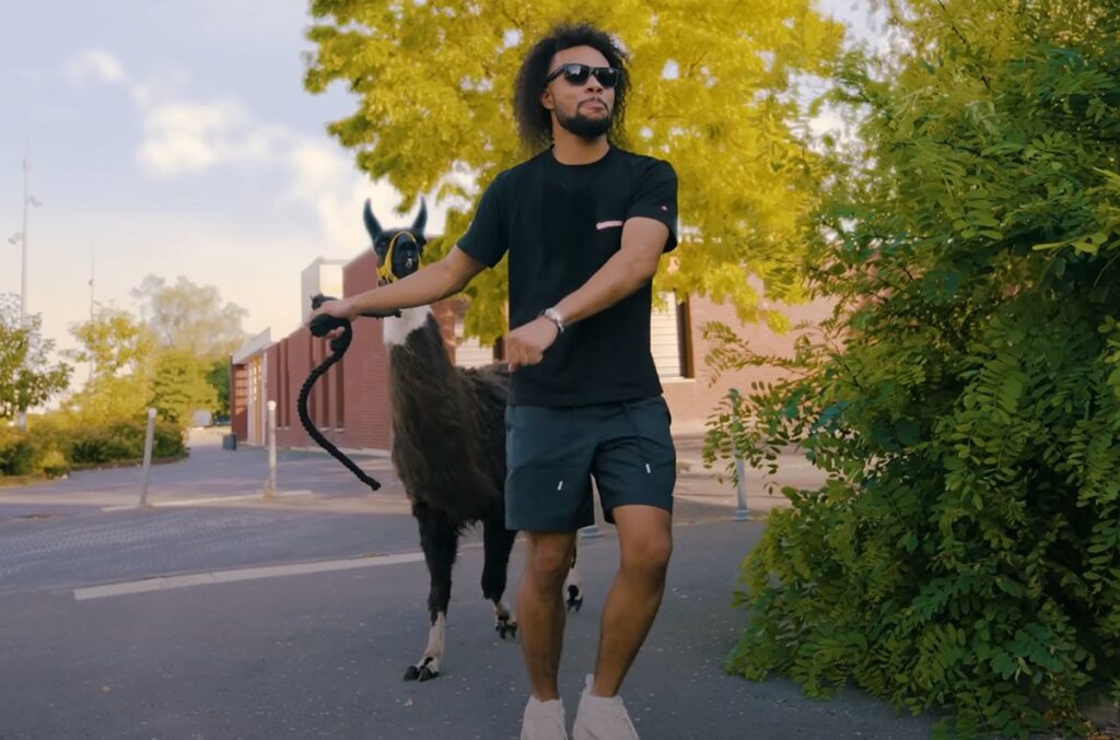 Gambi, Le nouveau single « PETETE », est en tête des vues sur YouTube Gambi PETETE youtube tous droits réservés Plare