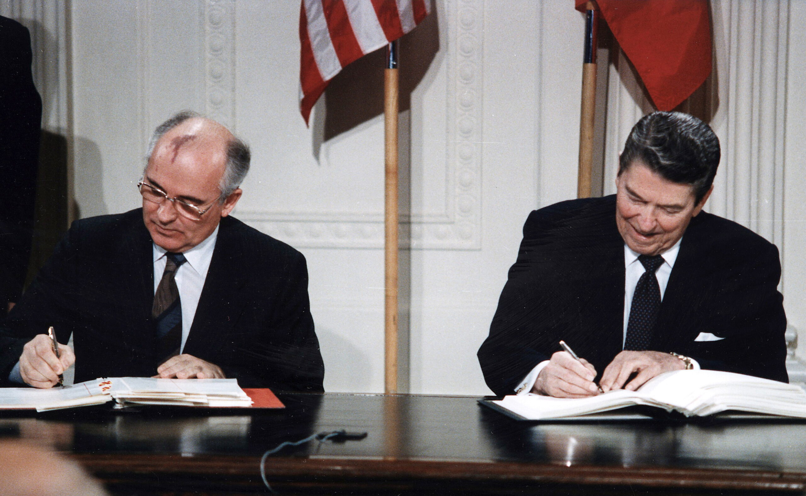 Mikhaïl Gorbatchev mort Plare