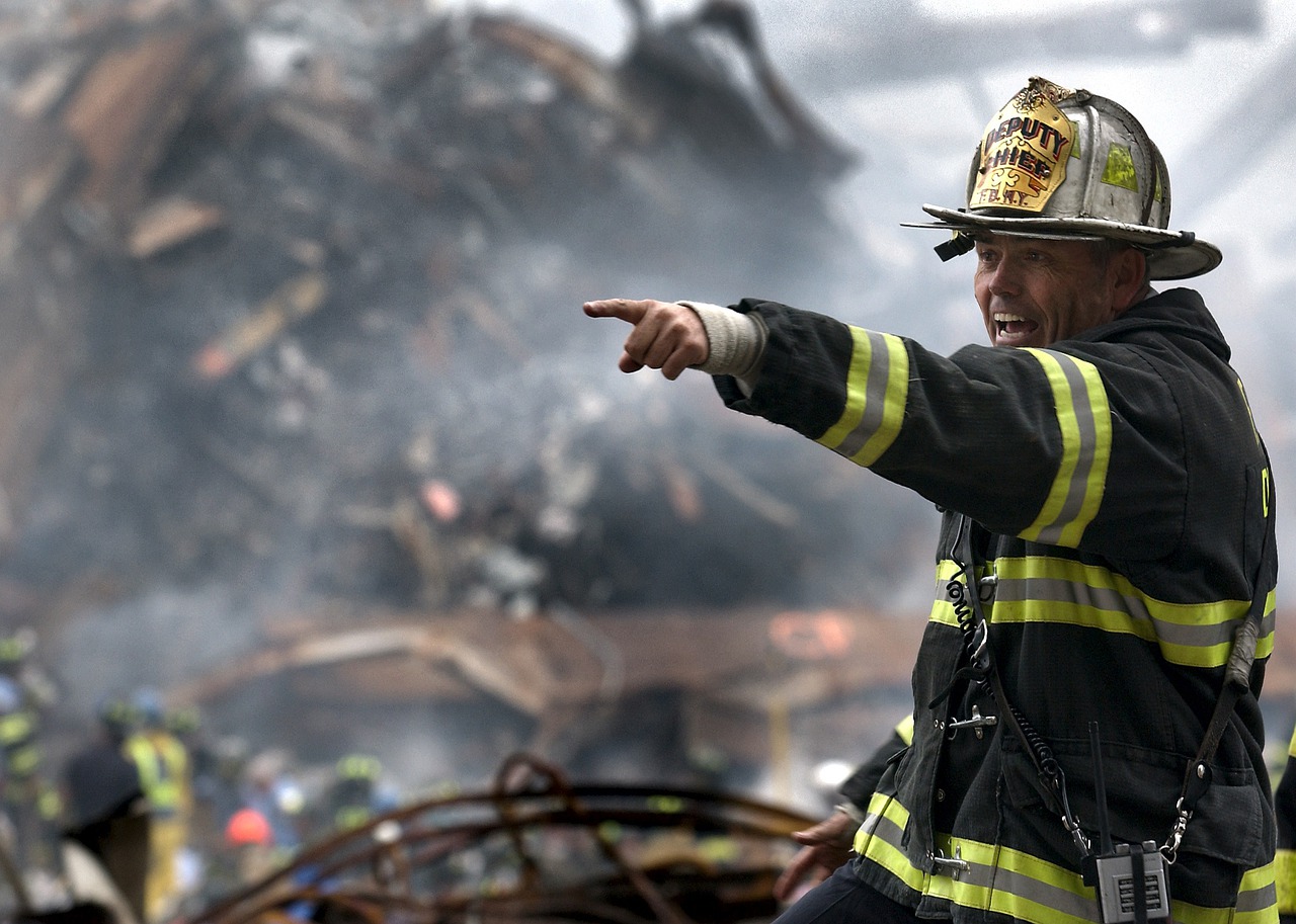 Pompier NYC Heros attentats 9.11 11 septembre 2001 World trade center Plare