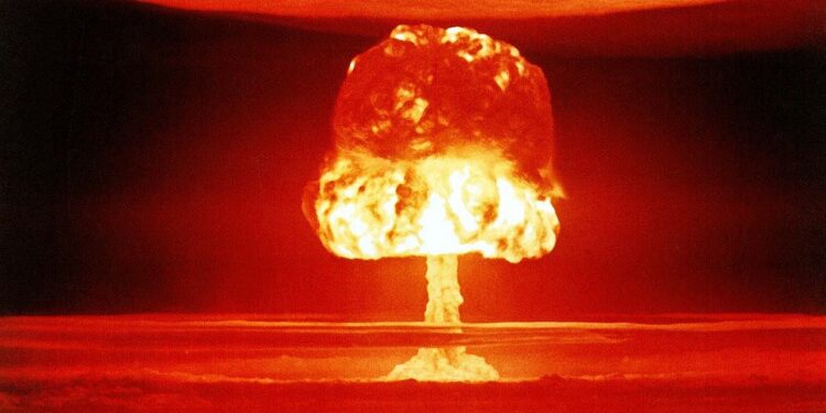 Bombe nucleaire Menace Nucleaire Vladimir Poutine Guerre Ukraine Menace Plare