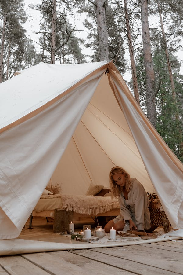 faire du camping sous tente