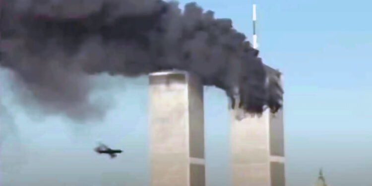 9.11 11 septembre 2001 attentats world trade center second avion percute la tour capture ecran Tous Droits Réservés Youtube