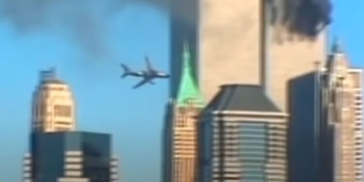 9.11 second avion percute la tour capture ecran 11 septembre 2001 Tous Droits Réservés Youtube