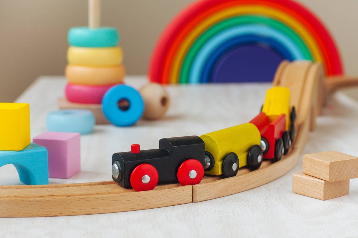 jouets en bois Montessori
