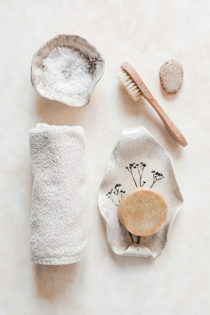 savon utiliser démaquillage solide visage Plare