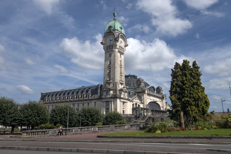 Limoges ville moins cher France Plare