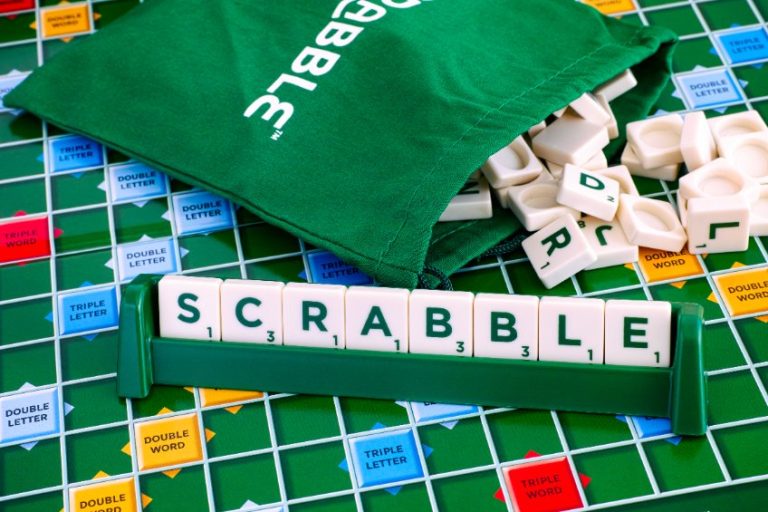 Jeu de scrabble excellent jeu de concentration et de connaissance