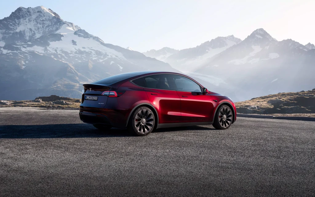 Model Y Tesla véhicule électrique autonome probleme autopilot Tesla folle en Chine