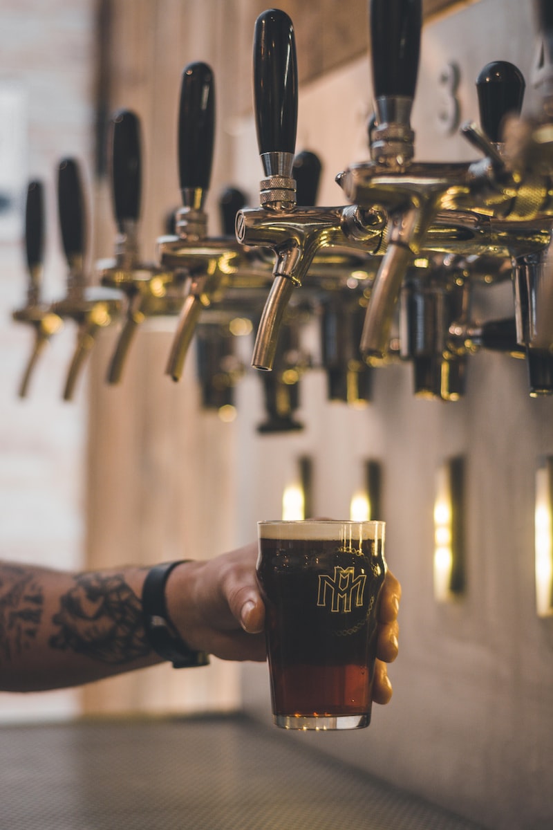Tout savoir sur la bière le guide ultime de la meilleure boisson Plare