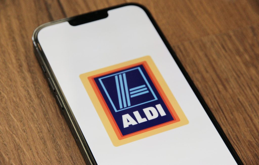 Qui est le moins cher Aldi ou Lidl - plare. moins cher Aldi ou Lidl