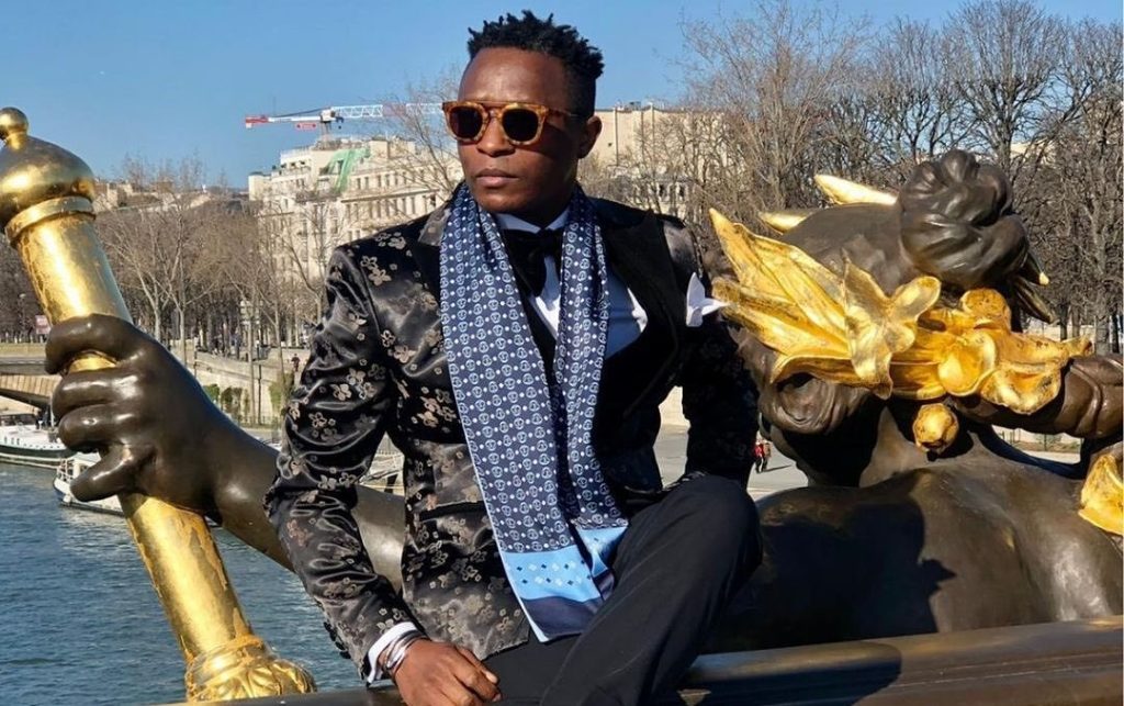 Présentation d’Éléganto, la marque française d’écharpes qui sort du lot