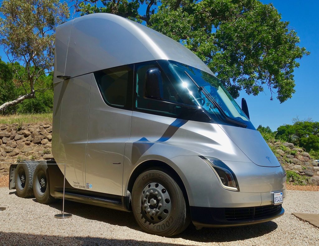 Tesla Semi Top 7 des modèles Tesla du pire au meilleur