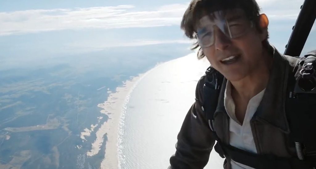 Top Gun Maverick Tom Cruise Chute Libre Remercie Fans