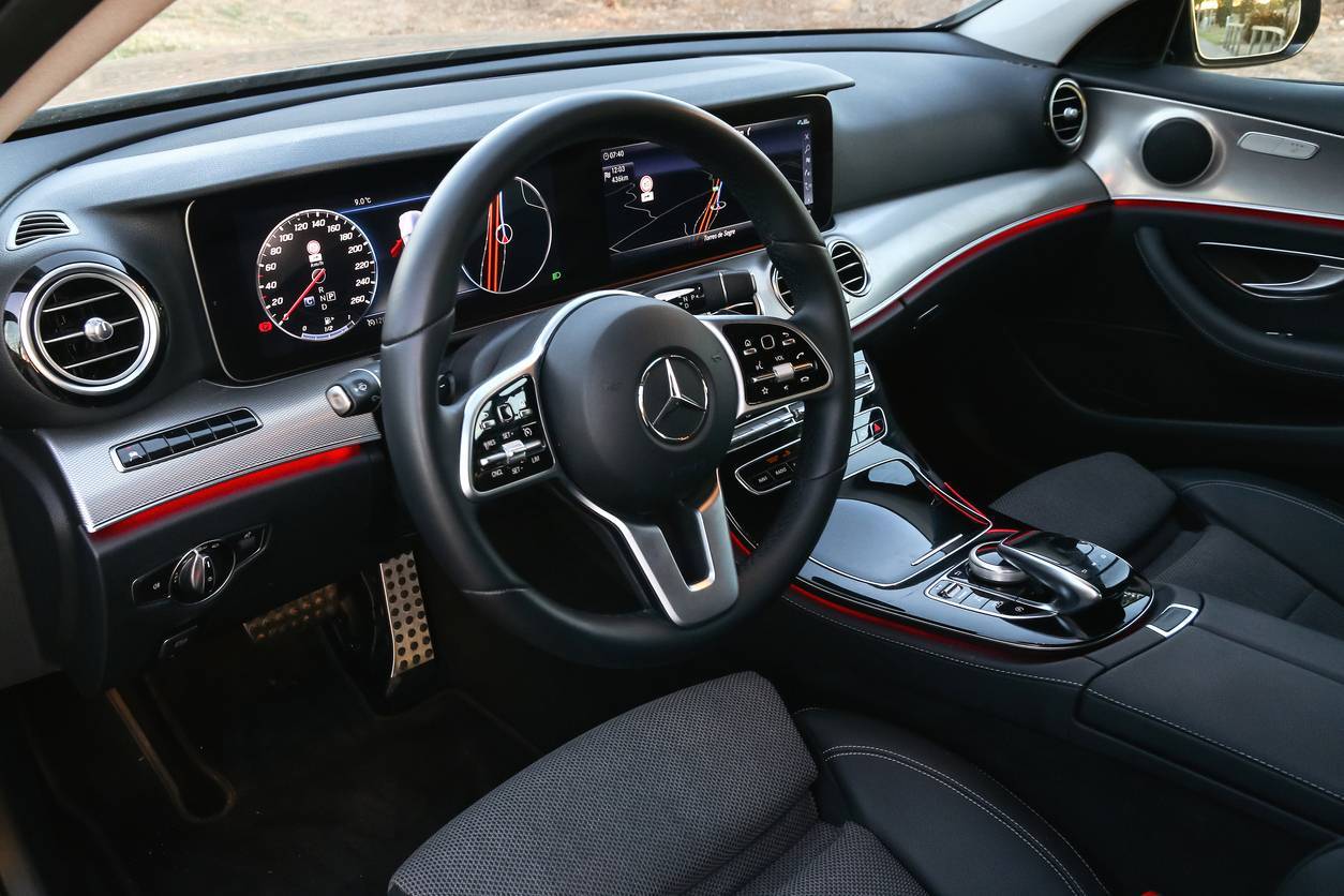 inspecter voiture Mercedes avant achat