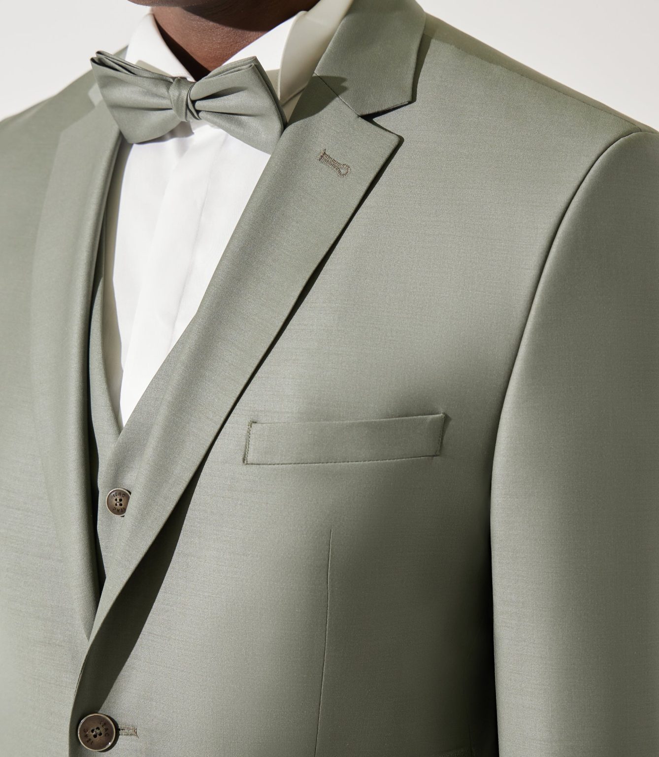 Comment choisir un costume de mariage pour homme ?