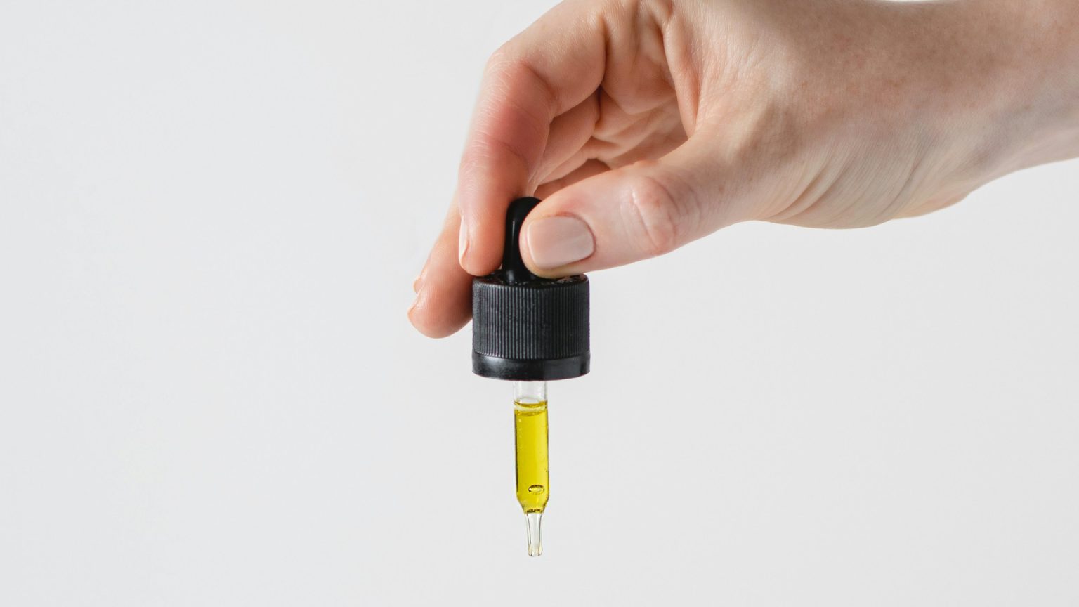 Améliorez votre sommeil grâce à l’huile de CBD : une solution naturelle Améliorez votre sommeil grâce à l'huile de CBD : une solution naturelle