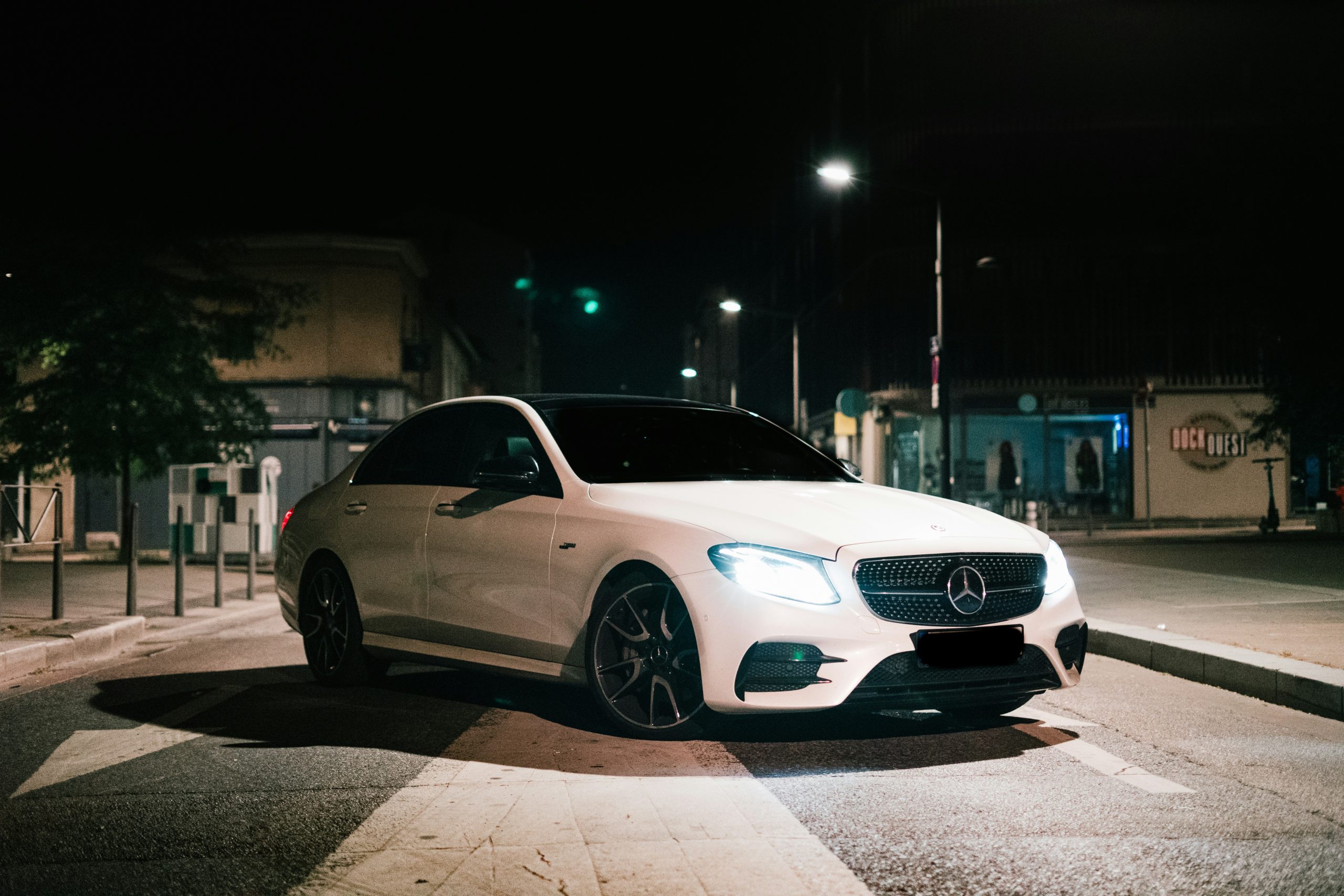 voiture electrique scaled - plare.