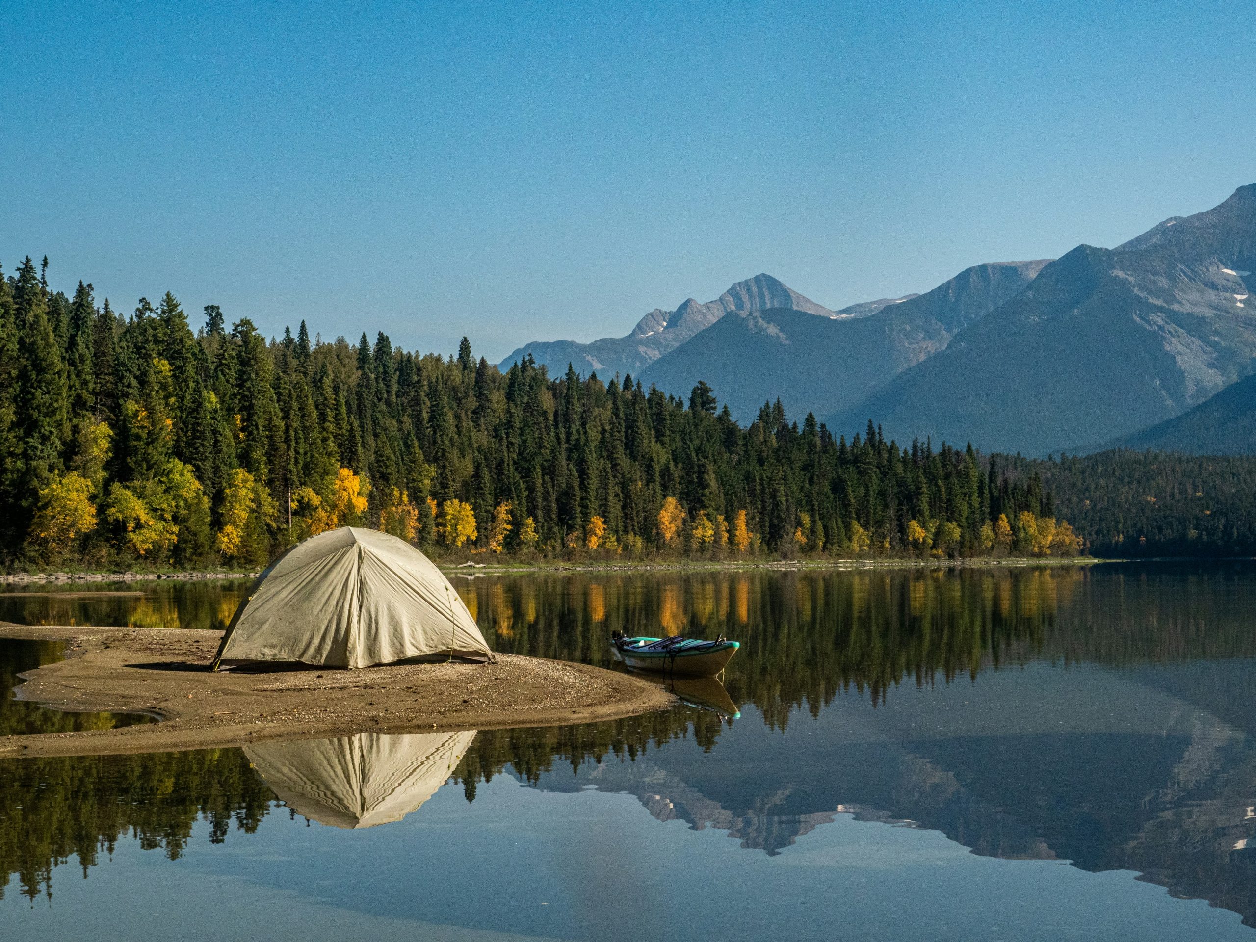 découvrez notre camping idéalement situé en pleine nature, pour des vacances inoubliables en famille ou entre amis.