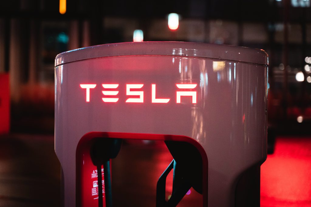 Pourquoi le Cybertruck de Tesla est il le vehicule electrique le plus innovant de tous les temps - plare.