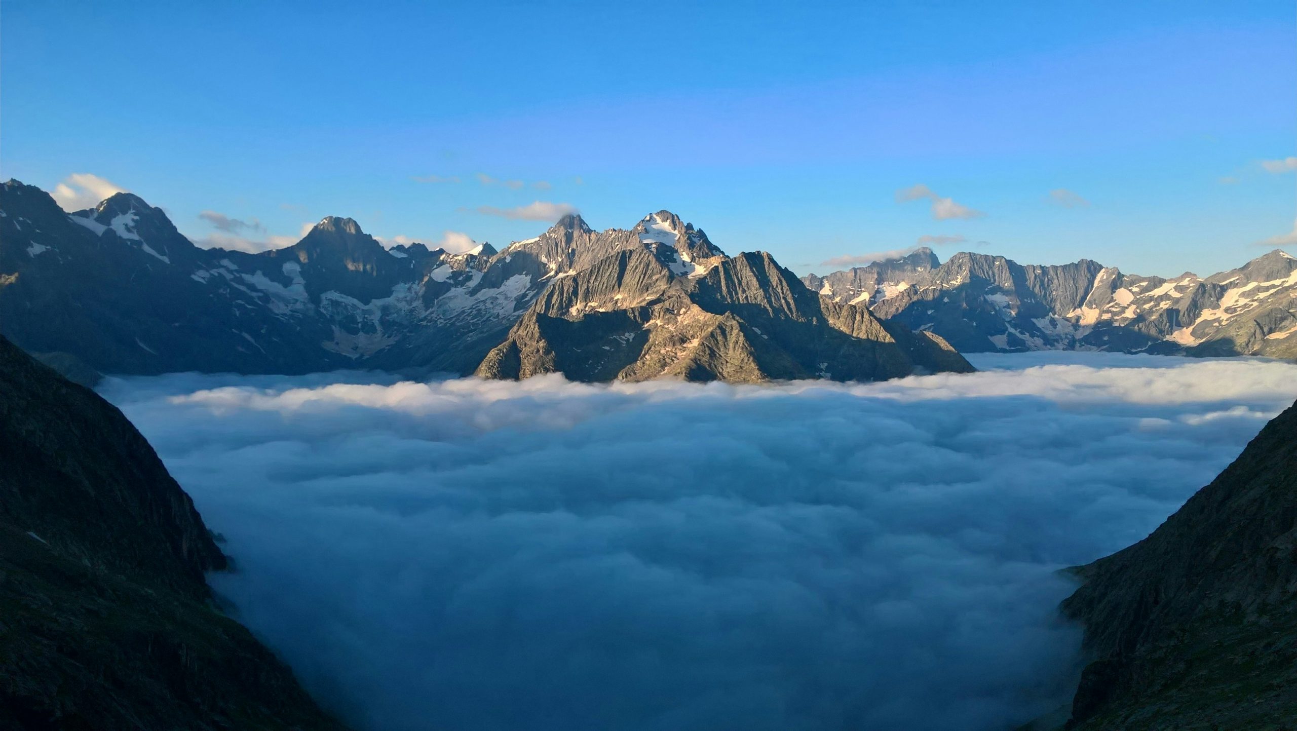 Vous ne croirez pas ce que ces escapades en montagne ont à vous offrir ! - plare. escapades en montagne scaled - plare.