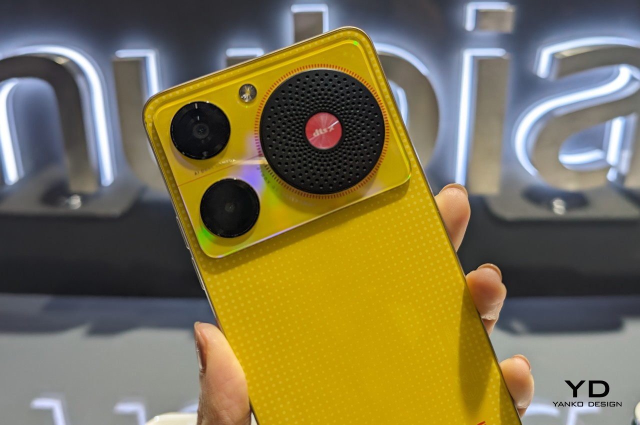 1713996839 819 Les prises pour casque decoute de smartphone sont de retour - plare.