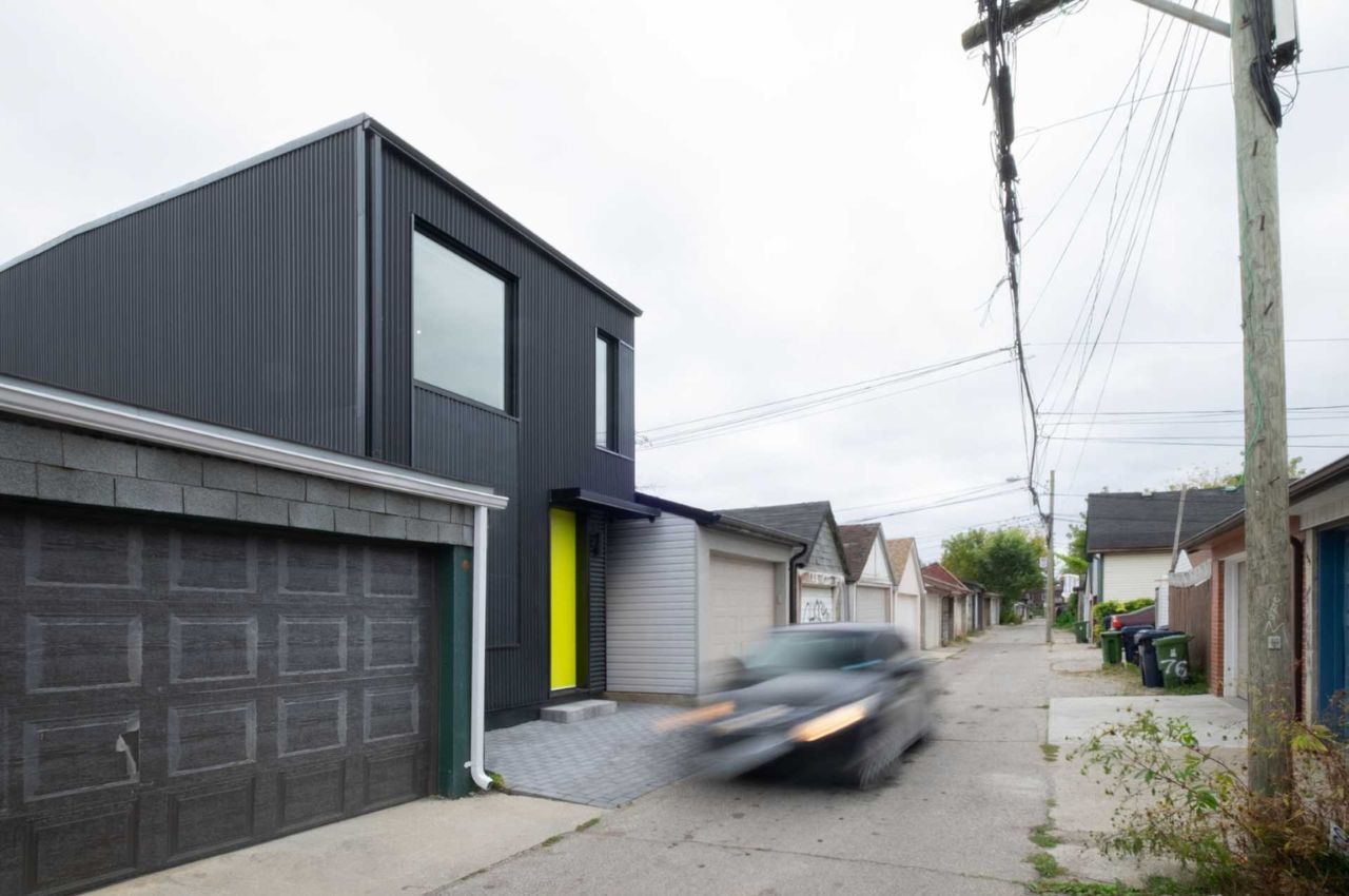 1714088072 992 Cette minuscule maison situee sur un terrain de 5 metres - plare.