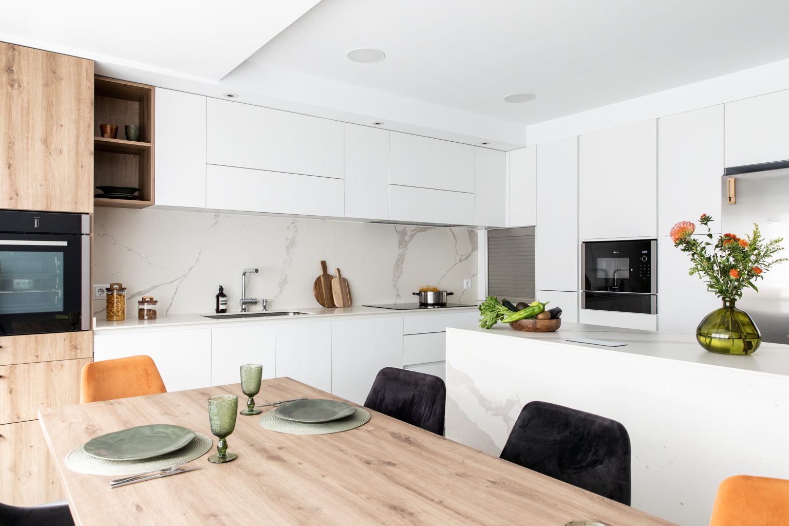 La cuisine équipée moderne : élégance et simplicité