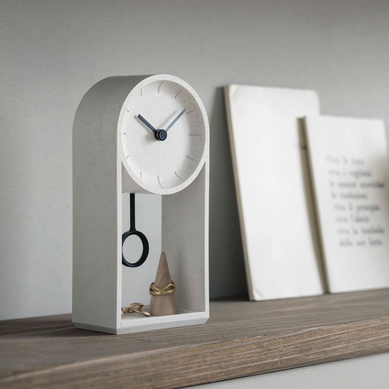 1714952319 561 Top 10 des cadeaux au design minimaliste pour ameliorer facilement - plare.