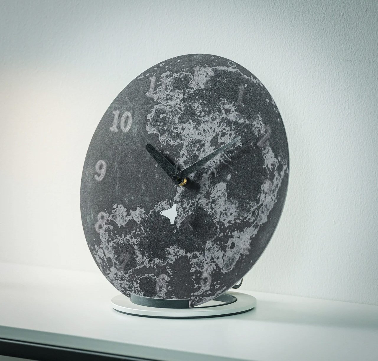 1714952320 529 Top 10 des cadeaux au design minimaliste pour ameliorer facilement - plare.