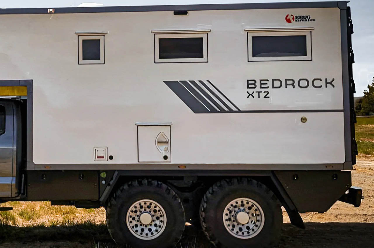 1716724121 947 Le camping car tout terrain Krug Expedition Bedrock XT2 est le compagnon - plare.