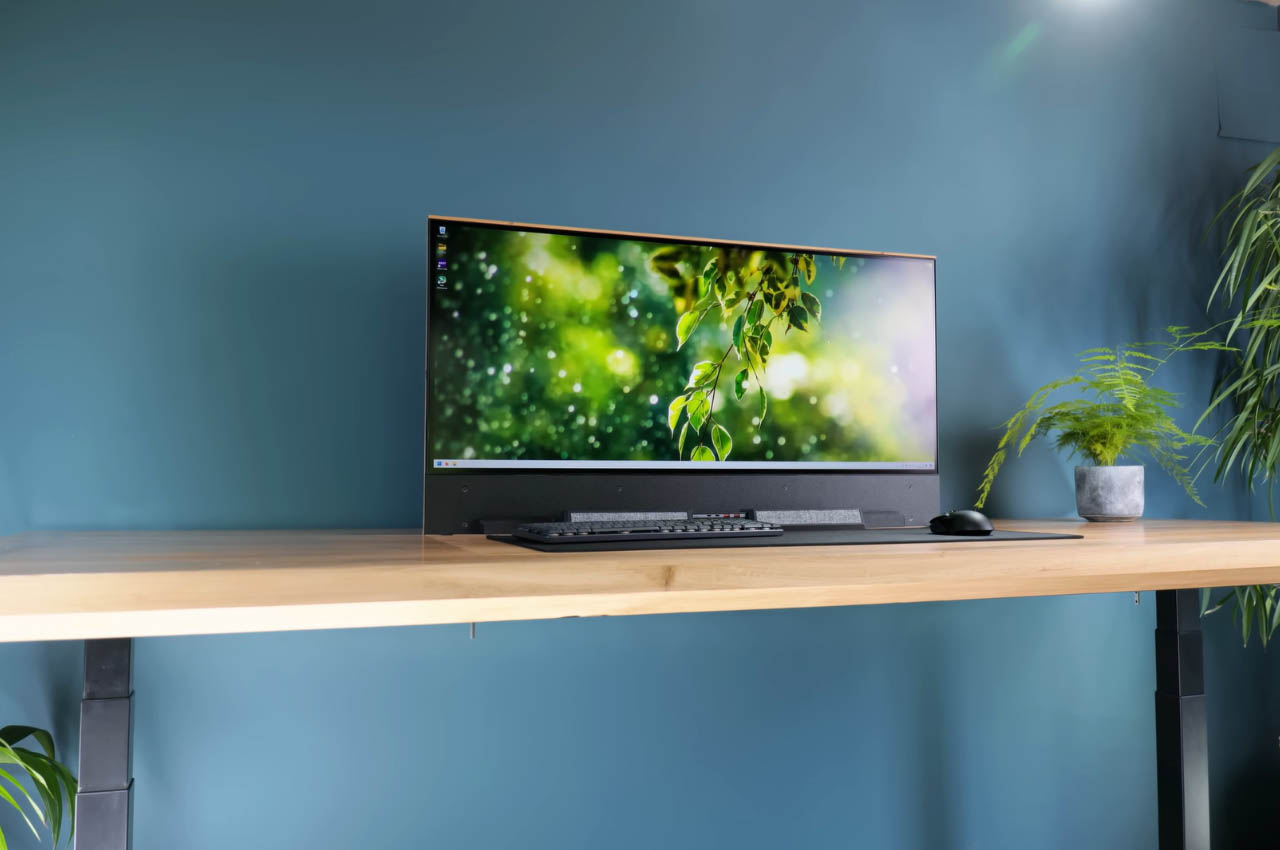 1717161743 95 Endgame Invisible PC desk est la machine de jeu ultime - plare.