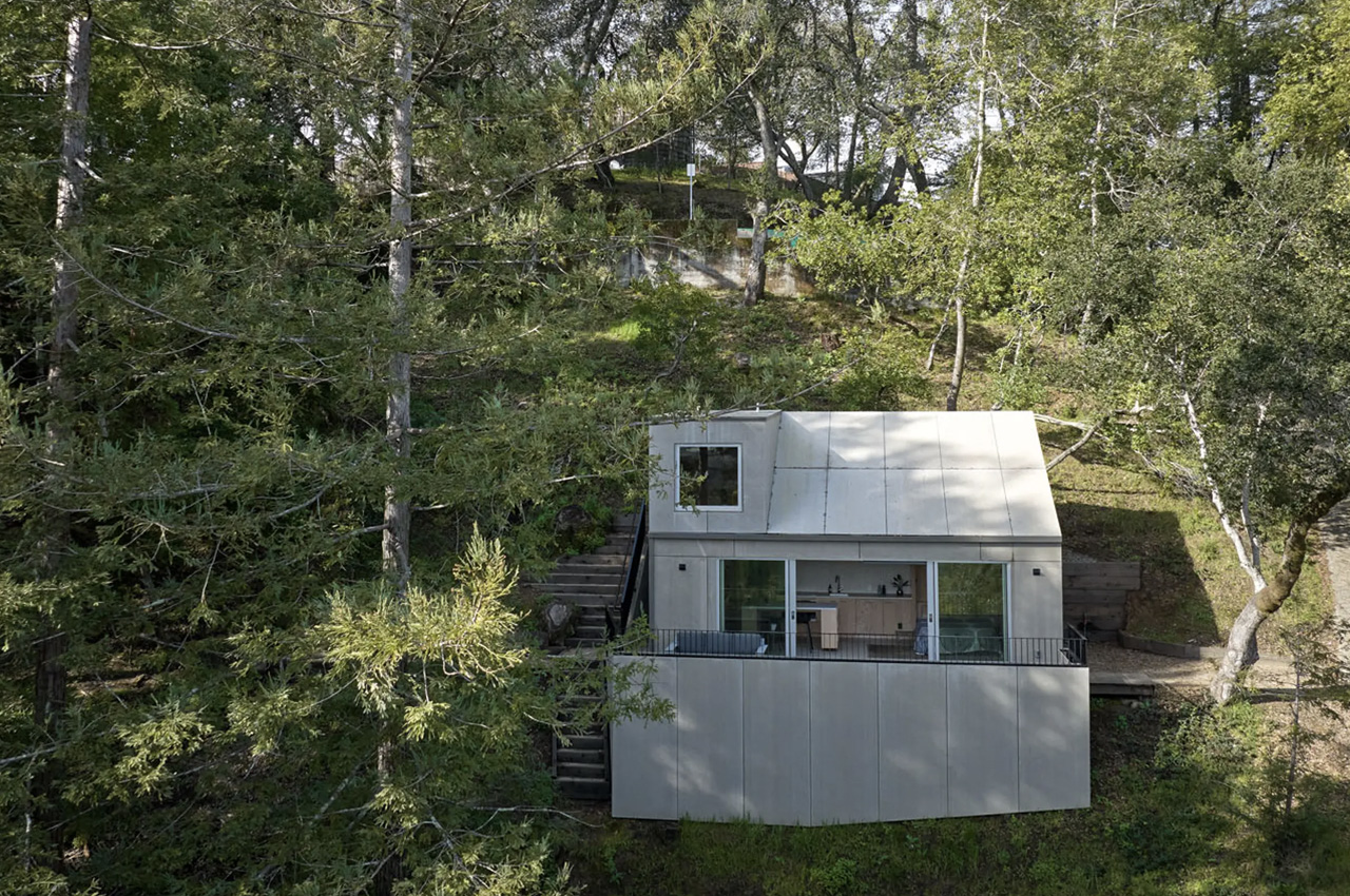 Cette petite maison avec ses fonctions ingenieuses de reduction de - plare.