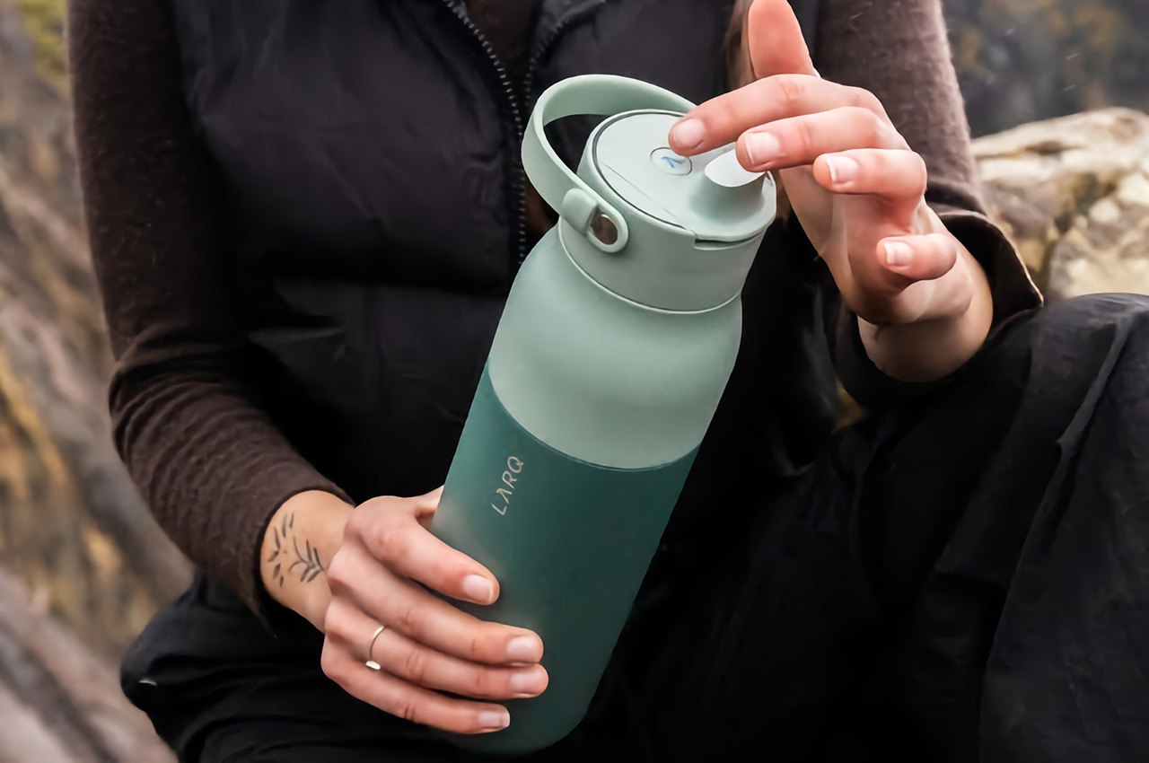 LARQ vient de concevoir la bouteille deau autonettoyante la plus - plare.